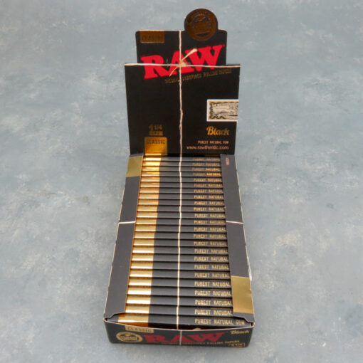 RAW Black Rolling Papers - 1 1/4 Size Classic (24pc Box)