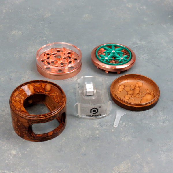 63mm Palpitate LeafSpinner Metal Grinders w/Plastic Collection/Sifting
