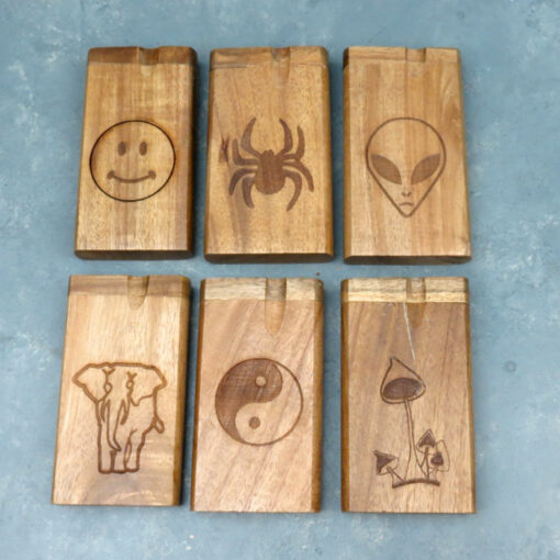 4" Assorted Designs Wooden Dugouts w/One-Hitter & Poker