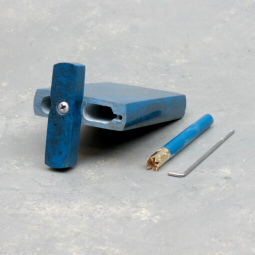 4" Wavy Blue Resin Dugouts w/Brass/Resin Toothed One-Hitter
