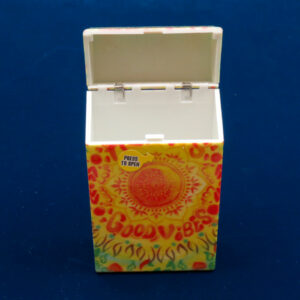 CIGCASE100Mix Message Designs Plastic Flip-Top Spring Cigarette Cases – 100s